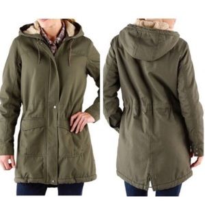 Patagonia Insulated Prarie Dawn Parka